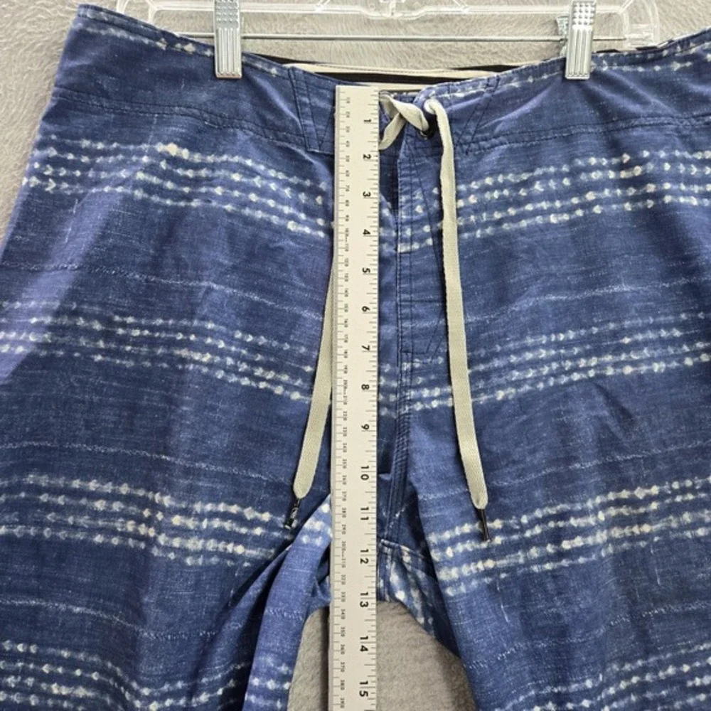 Volcom Men Swimwear 33 Blue Boardshorts Striped Lido Carillo‎ Cargo Pockets